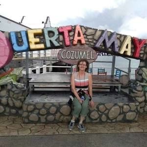 Meet your Posher, Kim